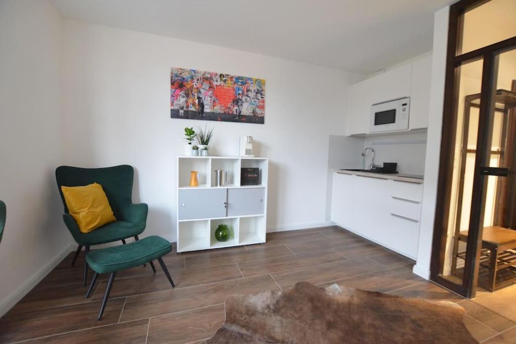 Studio 7 City Lage Mit Garage Naehe Koeln Bonn 지그부르크 외부 사진