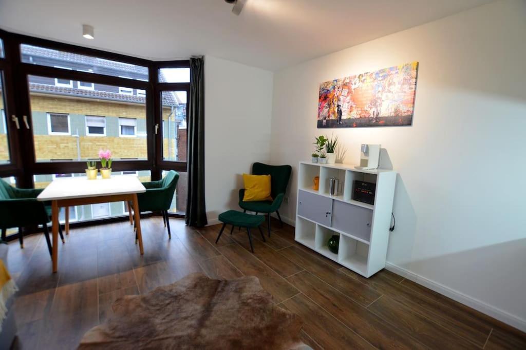 Studio 7 City Lage Mit Garage Naehe Koeln Bonn 지그부르크 외부 사진