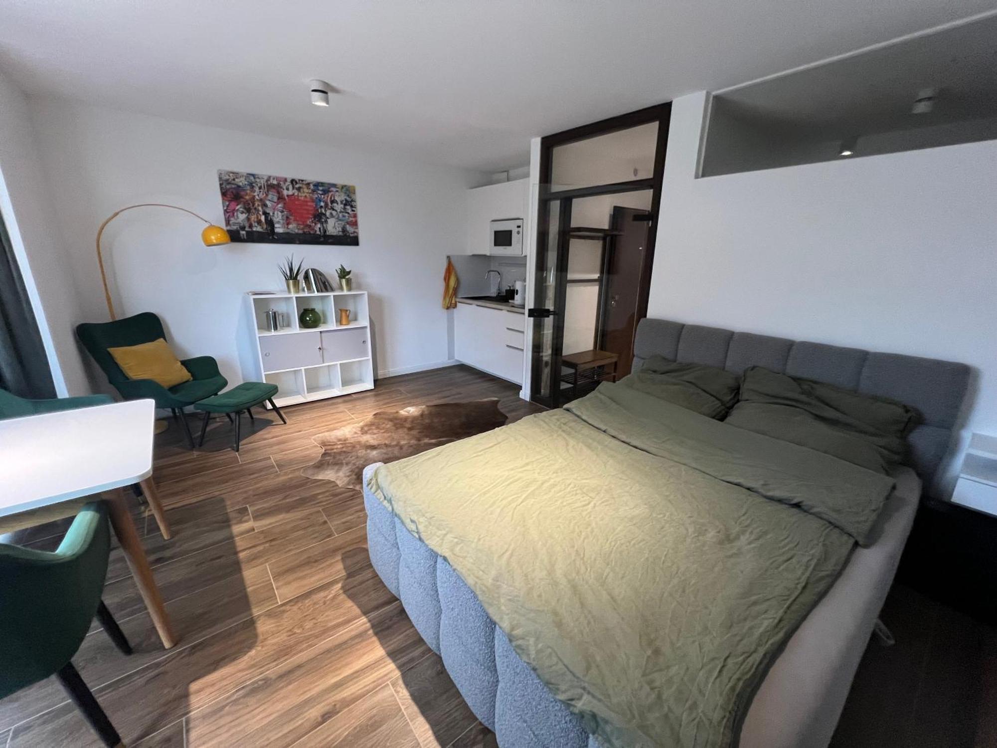 Studio 7 City Lage Mit Garage Naehe Koeln Bonn 지그부르크 외부 사진